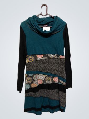 Coline Damen Teal und Schwarz Patches Kleid mit Cowl Neck