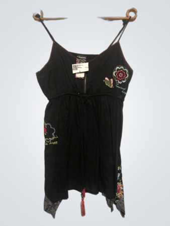 KappAhl Schwarzes besticktes Spaghetti-Trägerkleid