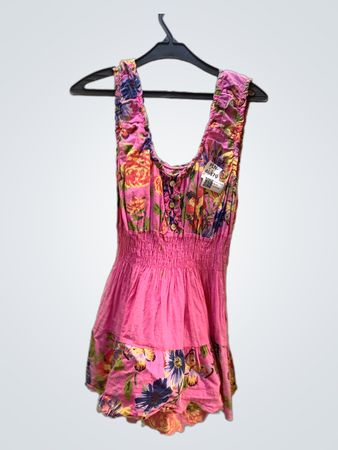 FaithVintage Pink Floral Kleid mit Schmetterlingen
