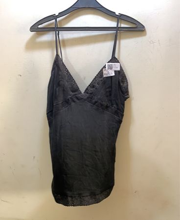 Schwarzes Spitzen-Cami-Top