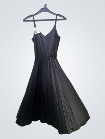 FaithVintage Schwarzes Midi-Faltenkleid