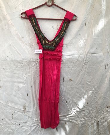 Rosa Perlen V-Ausschnitt Kleid