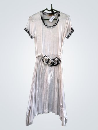 Elegance Collection Weißes Kleid mit schwarz-weißen gestreiften Besätzen
