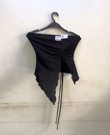 FaithVintage Schwarzes Rüschen-Haltertop