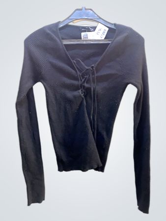 Kendall & Kylie Schwarzer Schnür-Ripp-Pullover