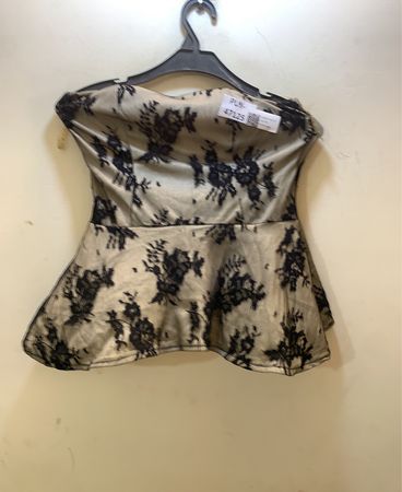 FaithVintage Spitze Peplum Oberteil