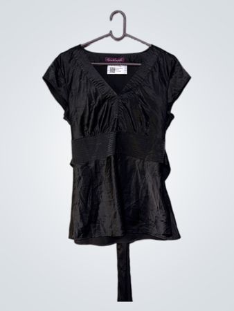 Gloria Vanderbilt Schwarzes T-Shirt mit kurzen Ärmeln und V-Ausschnitt