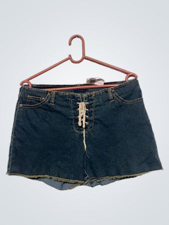 Jeans-Shorts mit Schnürung vorne