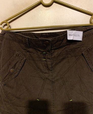 Brauner Cargo-Rock