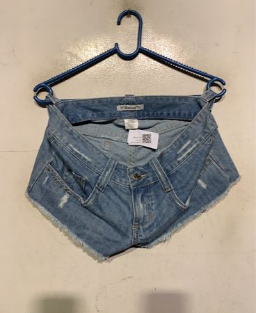 Forever 21 Damen Denim-Shorts