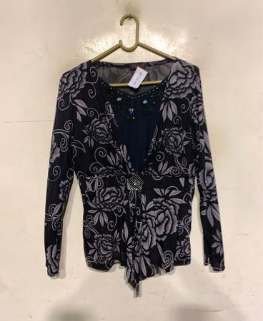 YOULAI Schwarzes Floral Transparent Langarmoberteil mit verzierten Ausschnitt