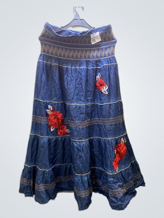 Blumenrock in Blau