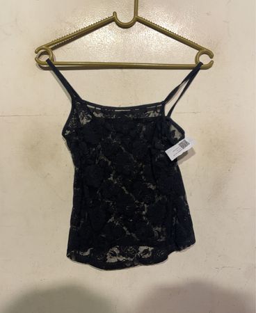 Schwarze Spitzen-Camisole