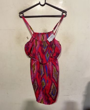 Rüschenshirt-Kleid mit Spaghetti-Trägern und Diamantmuster