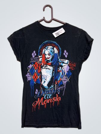Schwarzes T-Shirt mit Harley Quinn Grafik