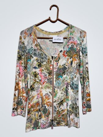 EVA & CLAUDI Floral Print Zip Front Top