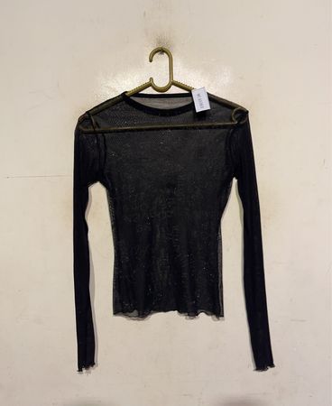 Schwarzes Mesh Langarmshirt