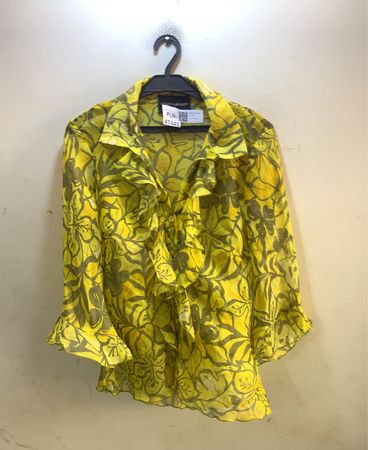 GIAN VARGIAN Italia Gelbe Blumenmuster Rüschbluse