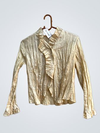 Cremige Crinkle-Bluse mit Rüschendetails
