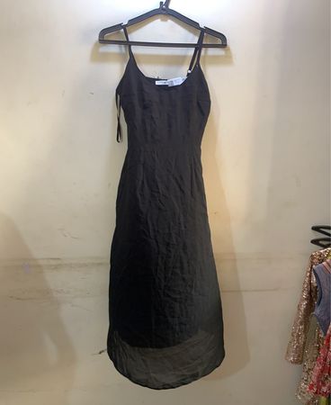 Comma Schwarzes Spaghettiträger Midi-Kleid