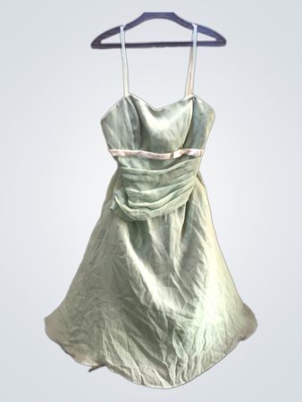Impression Bridal hellgrünes trägerloses Kleid mit Bänderdetail