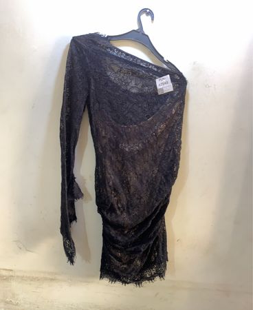 FaithVintage Schwarzes Spitzenkleid