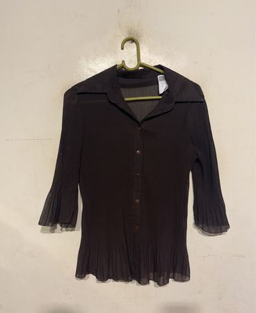 Braune Plissee-Bluse