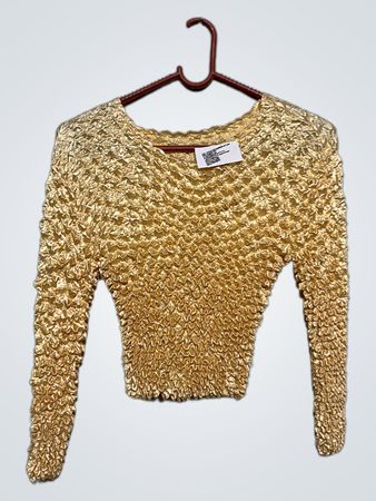 Langärmliges strukturiertes Crop-Top
