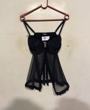 Schwarzes durchsichtige Babydoll mit Pünktchen