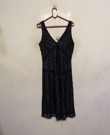 MISS SHOP Schwarzes Perlen-Dress aus durchsichtigem Material