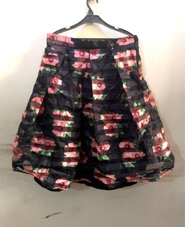 APRICOT Schwarzer Blumengestreifter Plissierter Midiskirt