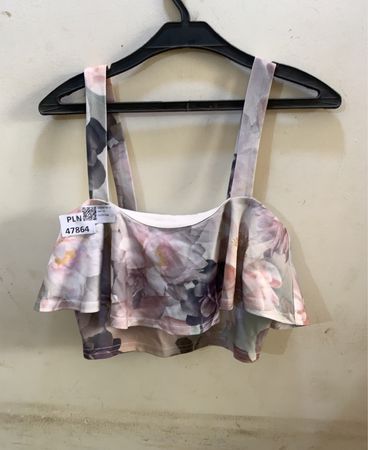 FaithVintage Floral Ruffle Crop Top