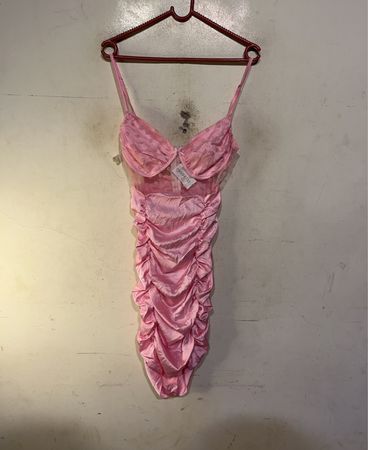 Rosa geraffter transparenter Body
