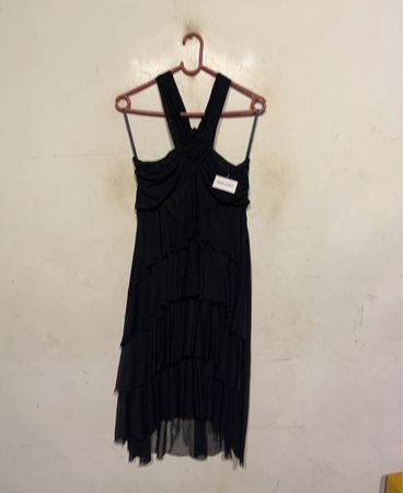 Schwarz geschichtetes Kleid mit NSD-3597 Etikett