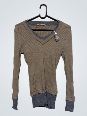 Love and Honey Langarm V-Ausschnitt Top