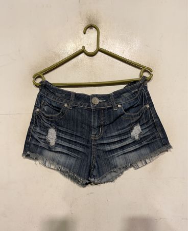 Verwaschene Denim-Shorts