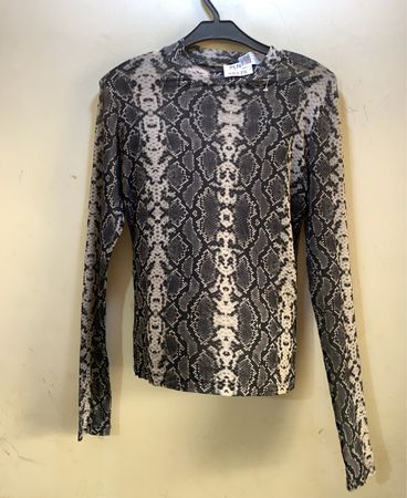 FaithVintage Snake Print Mesh Long Sleeve Top