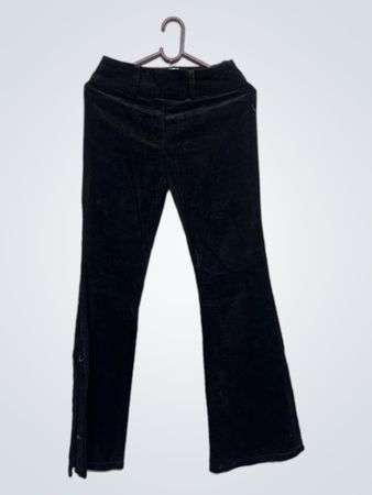 Schwarze Samt-Gradweitenhose