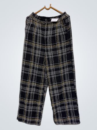 Karierte kürzere Hose