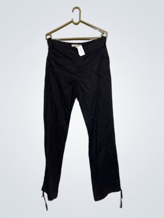 Schwarze Hosen