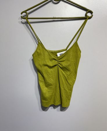 Limegrüne Rüschentop
