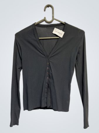 Grauer langärmliger Knopf-Cardigan mit Spitzenbesatz