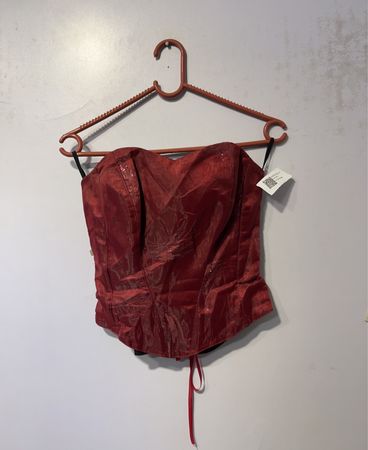 Rotes Satin-Bustier