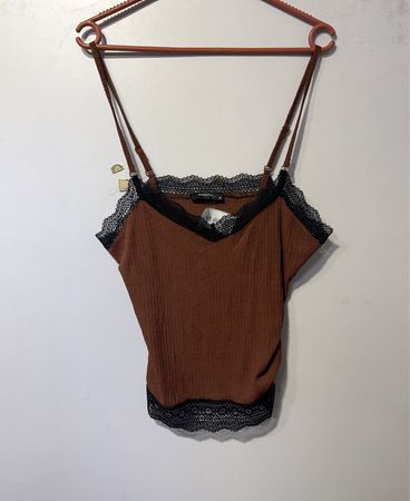RESERVED Cami-Top mit Spitzenbesatz