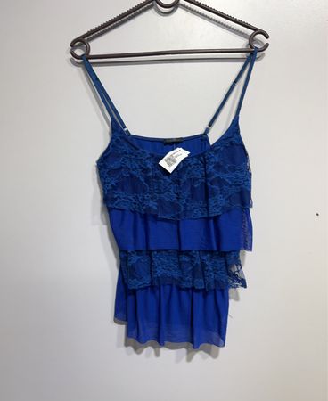 NUMPH Blaue Spitzen-Tiered-Camisole