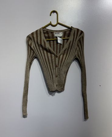Rita Ora Rippstrick gestreifter Cardigan