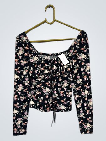 Schwarzes floral bedrucktes Langarmoberteil mit Krawattenfront