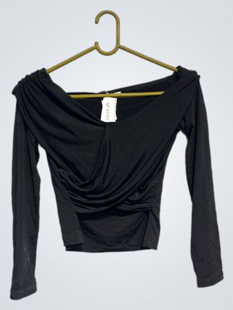 Schwarzes Off-the-Shoulder Langarm-Top