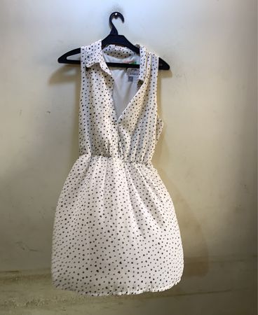 Ardene Ärmelloses Kleid mit Herzmuster