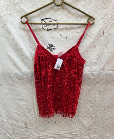 Rotes Pailletten-Cami-Top